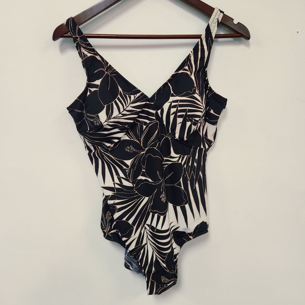 Miraclesuit Womens One Piece Swimsuit Size 12 Black White Tropical Vacation Sea